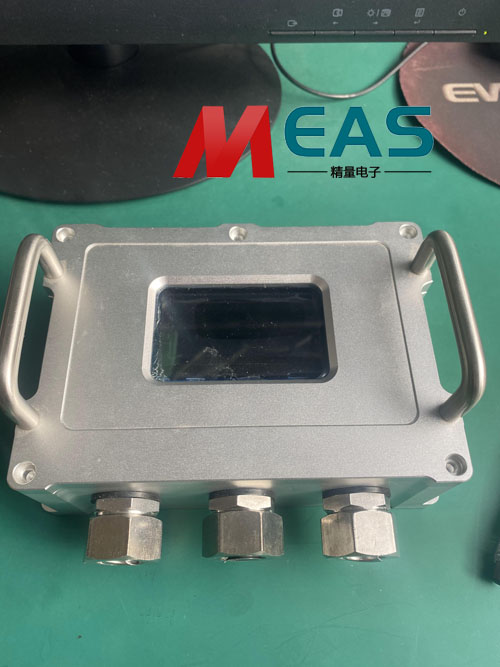 BL800E��(sh��)�ֻ����͹����h(yu��n)����ӛ��(sh��)�F(xi��n)������O(sh��)���\(y��n)�е����ܻ��c�Ԅӻ�